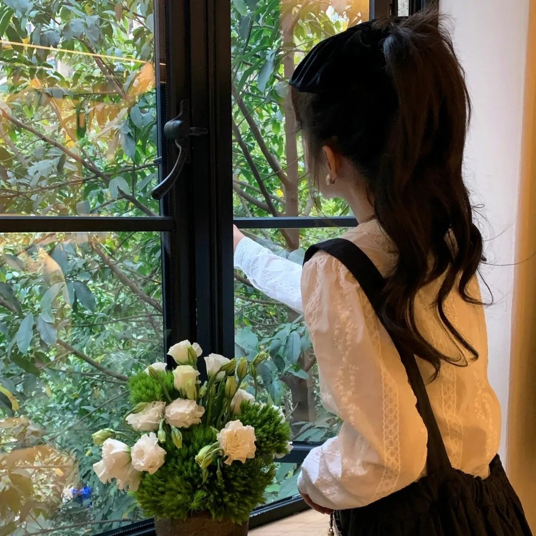 黄昏旅店